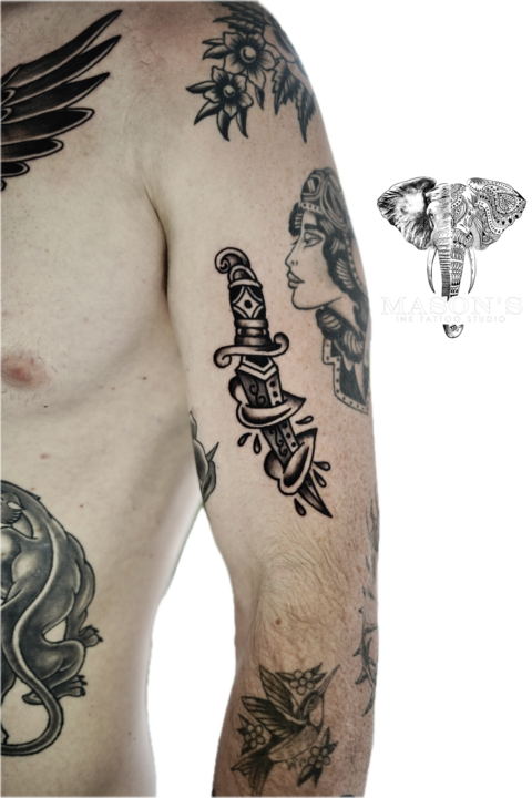 Traditional Knife Tattoo Design