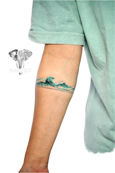 Color Realism Wave Armband Tattoo Design